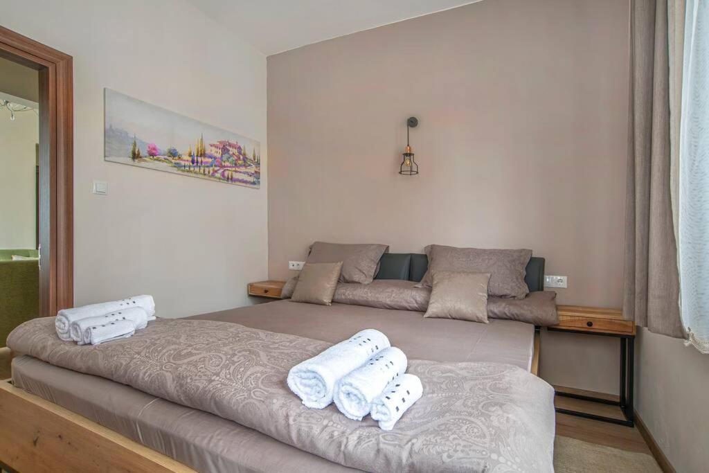 Elegant & Stylish 2 Bedroom Top Central Apartment Sofia Buitenkant foto