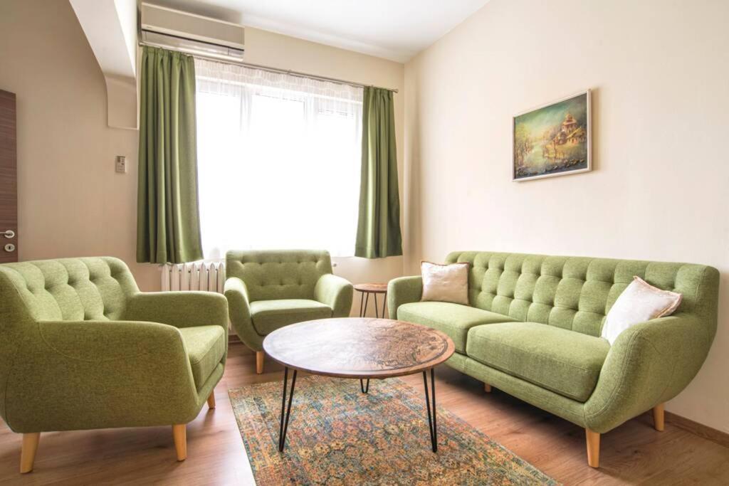 Elegant & Stylish 2 Bedroom Top Central Apartment Sofia Buitenkant foto